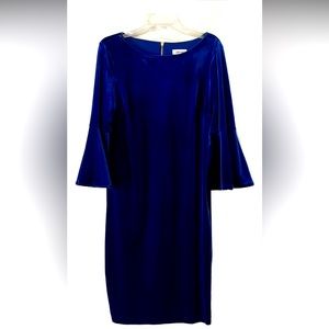 CK Beautiful blue velvet dress